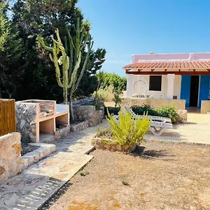 Casa Vicent Campanitx Сasa de vacaciones Es Pujols